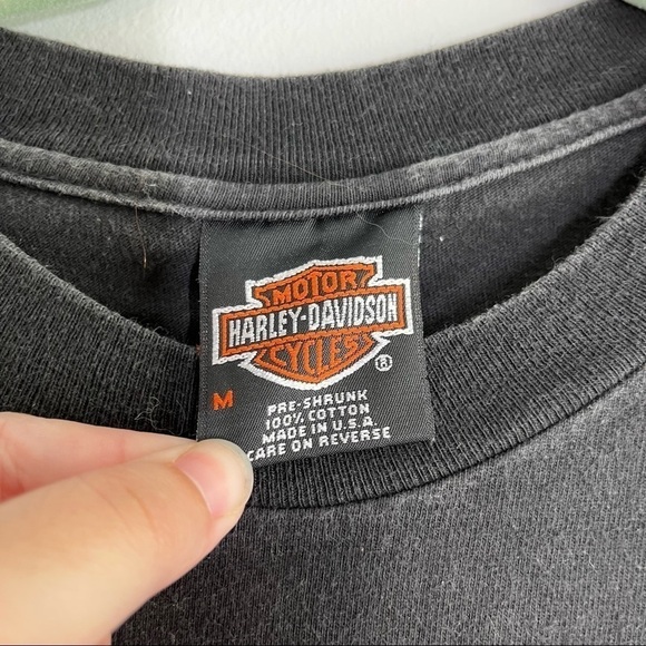 HARLEY DAVIDSON Distressed Well Worn Logo Graphic Tee Size Medium - Picture 3 of 4